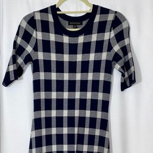 BR dress, XS, fitted, flare bottom, above ankle